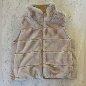 Dylan Women's Faux Fur Vest Size Medium Cream/Beige